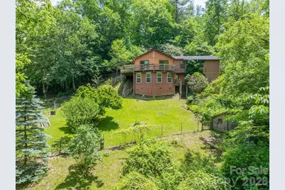 295 Richmond Road, Bakersville, NC 28705 - Photo 2