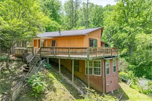 295 Richmond Rd, Bakersville, NC 28705 - Photo 16