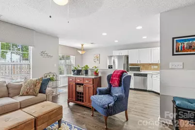 8406 Southgate Commons Drive, Charlotte, NC 28277 - Photo 8