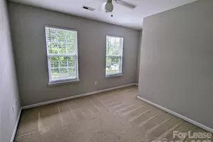 11204 Heritage Green Dr, Cornelius, NC 28031 - Photo 14