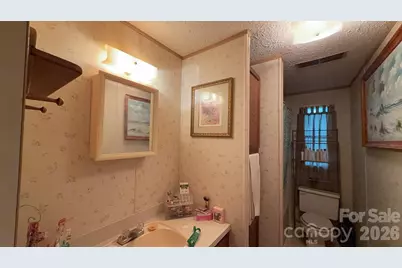 468 Long Branch Road, Green Mountain, NC 28740 - Photo 10