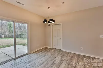 8946 Chalkstone Road, Charlotte, NC 28216 - Photo 10