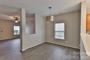 8946 Chalkstone Rd, Charlotte, NC 28216 - Photo 12