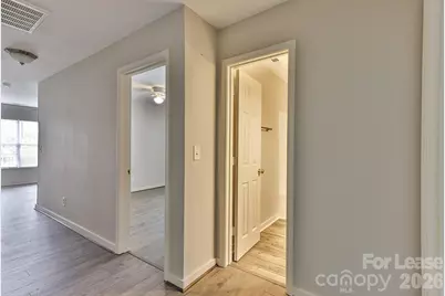 8946 Chalkstone Road, Charlotte, NC 28216 - Photo 36