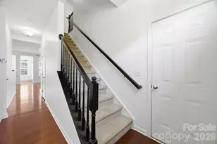 2162 Belle Vernon Ave, Charlotte, NC 28210 - Photo 2