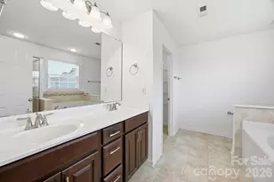 2162 Belle Vernon Ave, Charlotte, NC 28210 - Photo 18