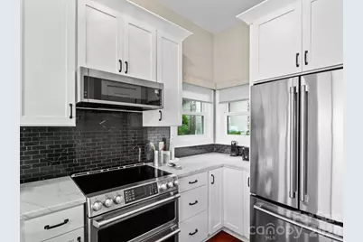 30 Club Villa Court #B2, Burnsville, NC 28714 - Photo 12