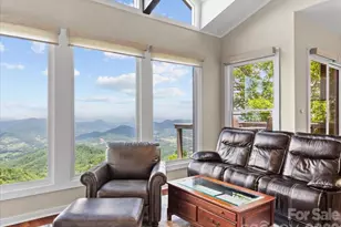 30 Club Villa Ct, Burnsville, NC 28714 - Photo 8