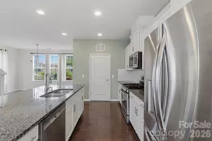 1502 Sharon Rd W, Charlotte, NC 28210 - Photo 6
