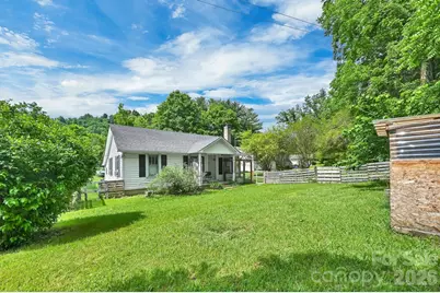 73 Trinidad Drive, Canton, NC 28716 - Photo 2