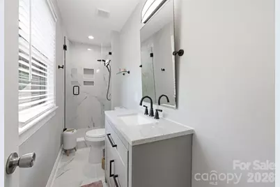 6621 Fair Lawn Road, Charlotte, NC 28215 - Photo 16