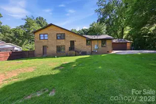 6621 Fairlawn Rd, Charlotte, NC 28215 - Photo 26