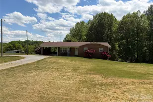 8186 Old Nc Hwy 60 None, Roaring River, NC 28697 - Photo 28