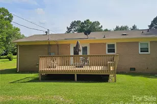 2078 Knight Rd, Lancaster, SC 29720 - Photo 6