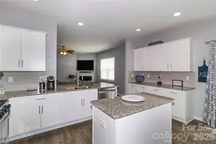 124 Kingsway Dr, Mooresville, NC 28115 - Photo 12