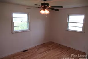 1330 Davis Rd, Lincolnton, NC 28092 - Photo 12