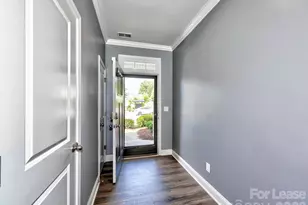915 Emma Kate Ct, Lake Wylie, SC 29710 - Photo 2