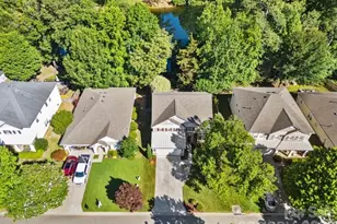 132 Rose Tree Ln, Fort Mill, SC 29715 - Photo 2