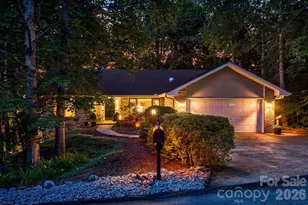 1851 Riverview Ct, Hendersonville, NC 28739 - Photo 2