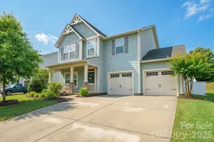 4015 Huntley Glen Dr, Pineville, NC 28134 - Photo 1