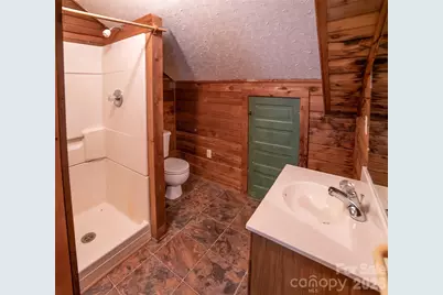 1511 Millers Creek Road, Lenoir, NC 28645 - Photo 20