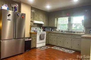 4243 Ralph Patton Rd, Morganton, NC 28655 - Photo 8