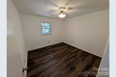 3822 Newhall Drive NW, Conover, NC 28613 - Photo 14