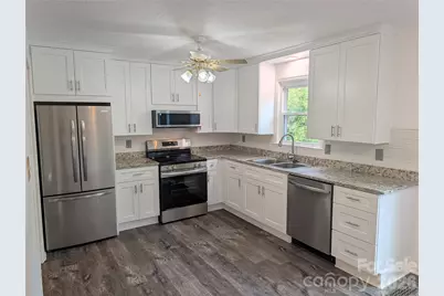 3822 Newhall Drive NW, Conover, NC 28613 - Photo 6