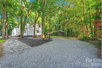 127 Rustic Way Lane, Mooresville, NC 28117 - Photo 2