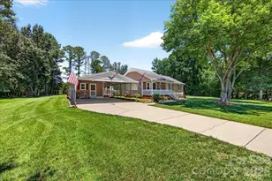 1104 Longmeadow Ln, Monroe, NC 28110 - Photo 6