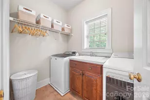 817 Savile Ln, Fort Mill, SC 29715 - Photo 36
