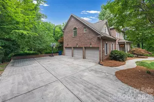 817 Savile Ln, Fort Mill, SC 29715 - Photo 6