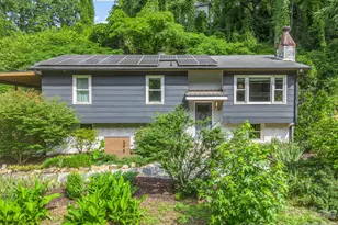 395 E Howard St, Tryon, NC 28782 - Photo 2