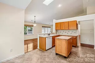 263 Fairway View Dr, Etowah, NC 28729 - Photo 10