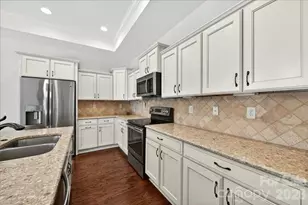 1012 Avalon Pl, Stallings, NC 28104 - Photo 18