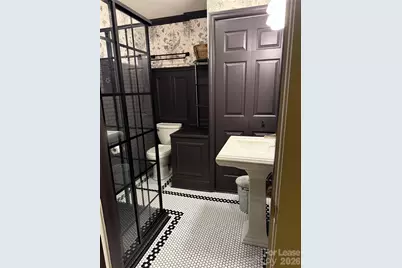 2501 Roswell Avenue #102, Charlotte, NC 28209 - Photo 14