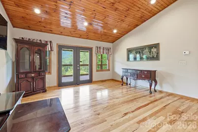 168 Barefoot Cove, Burnsville, NC 28714 - Photo 12
