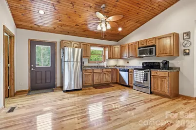 168 Barefoot Cove, Burnsville, NC 28714 - Photo 8