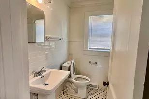 102 Lincoln St, Belmont, NC 28012 - Photo 4