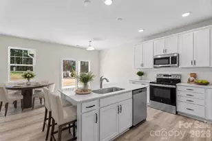 #22 Suzanne Ln, Statesville, NC 28677 - Photo 2