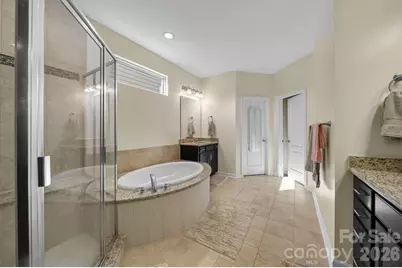 11033 Crane Creek Drive, Charlotte, NC 28278 - Photo 18
