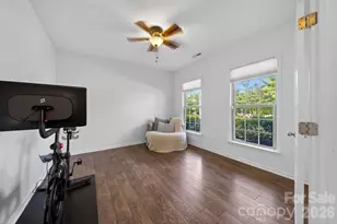 11033 Crane Creek Dr, Charlotte, NC 28278 - Photo 6