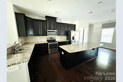 1935 Fleetwood Drive, Charlotte, NC 28208 - Photo 2