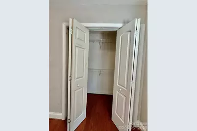 1207 Green Oaks Lane #J, Charlotte, NC 28205 - Photo 16