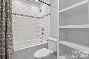 307 E Peterson Dr, Charlotte, NC 28203 - Photo 10