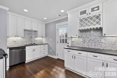 307 E Peterson Drive, Charlotte, NC 28203 - Photo 4