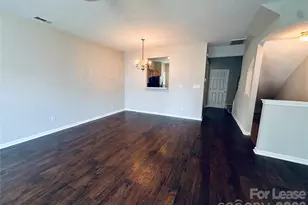 940 Tiger Ln, Charlotte, NC 28262 - Photo 6