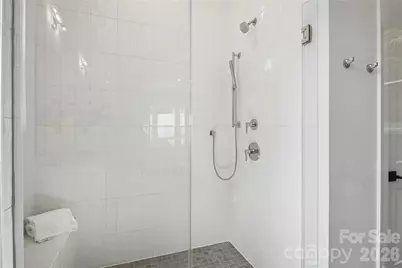 4213 Pinekirk Drive, Charlotte, NC 28269 - Photo 16
