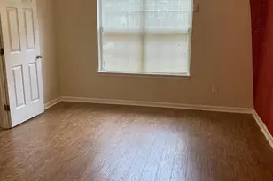 5745 Prescott Ct, Charlotte, NC 28269 - Photo 10