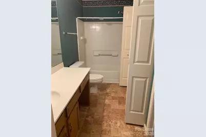 5745 Prescott Court, Charlotte, NC 28269 - Photo 12